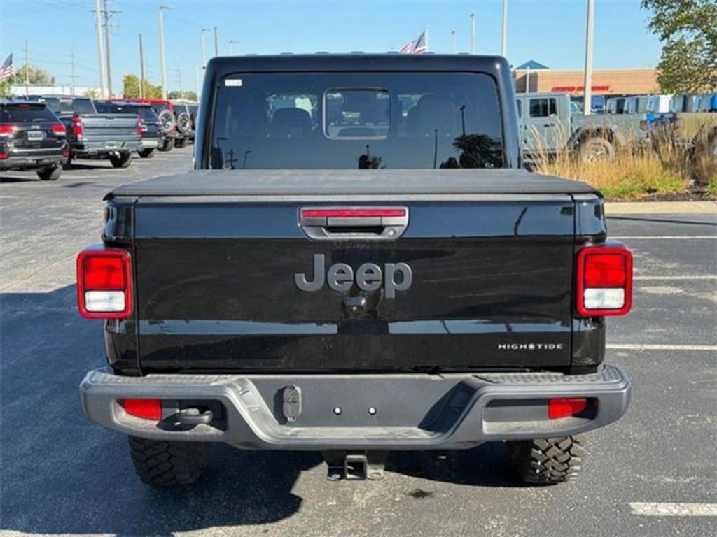 New 2025 Jeep Gladiator High Tide Pickup