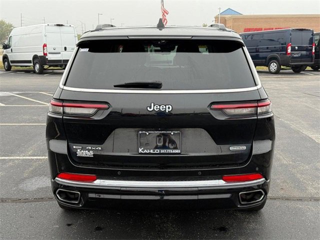 2021 Jeep Grand Cherokee Overland photo 4