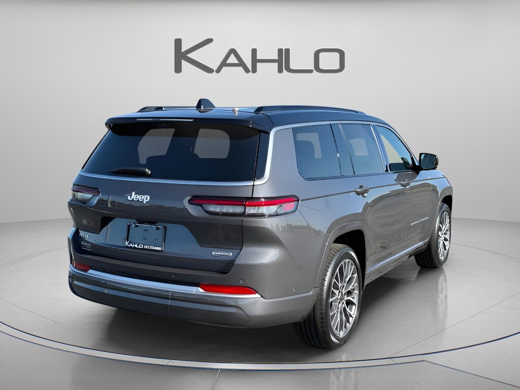New 2026 Jeep Grand Cherokee L Summit Sport Utility