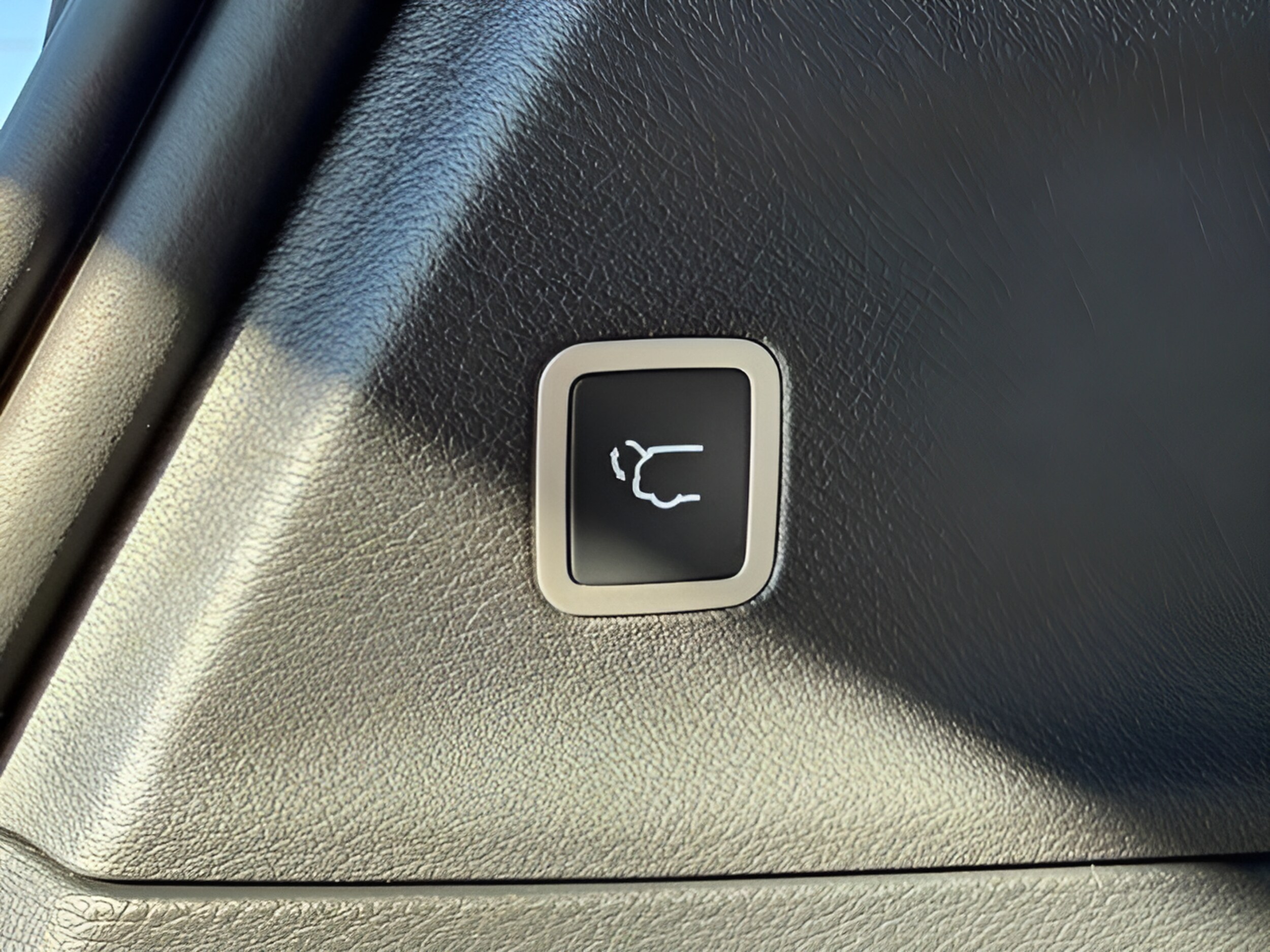 2026 Chrysler Pacifica Select - Photo 8