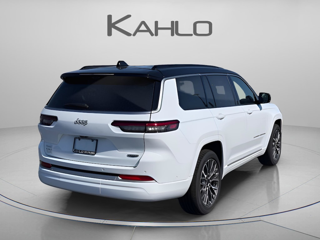 New 2026 Jeep Grand Cherokee L Summit Sport Utility