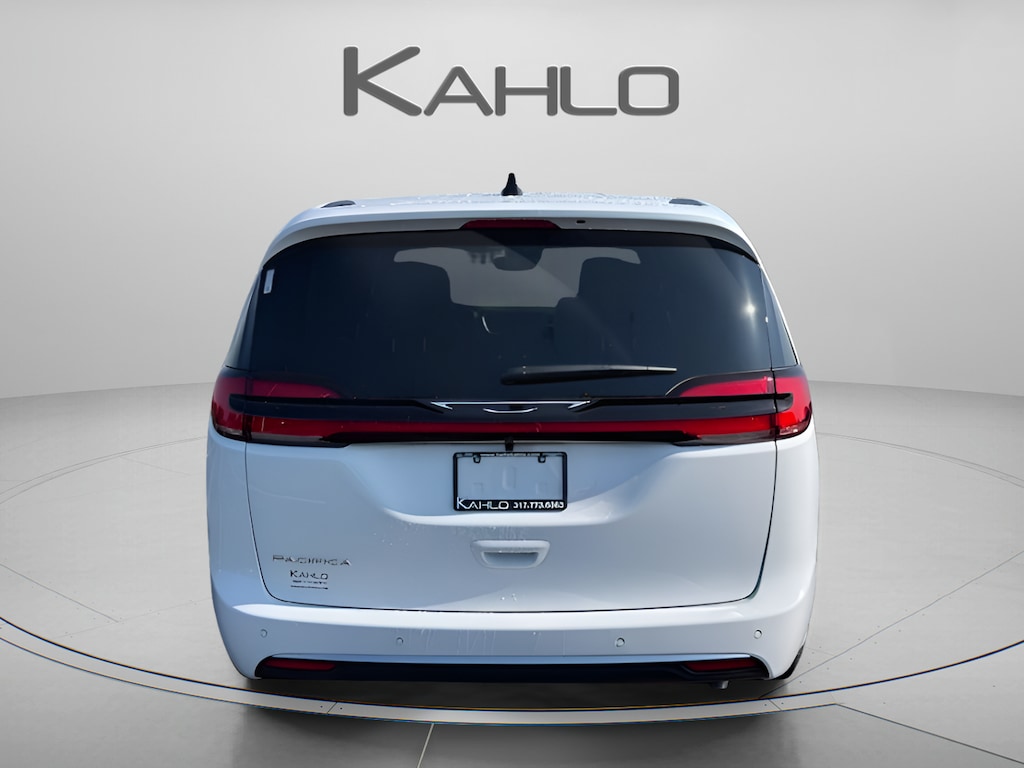 New 2027 Chrysler Pacifica Select Passenger Van