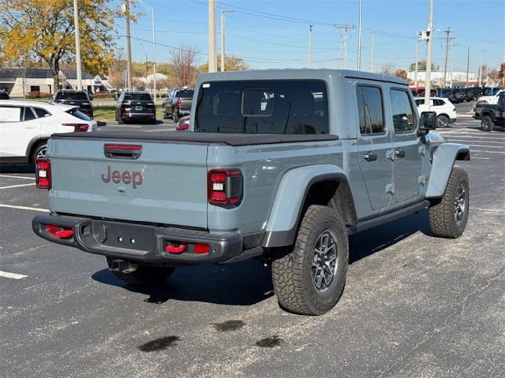 New 2025 Jeep Gladiator Rubicon X Pickup