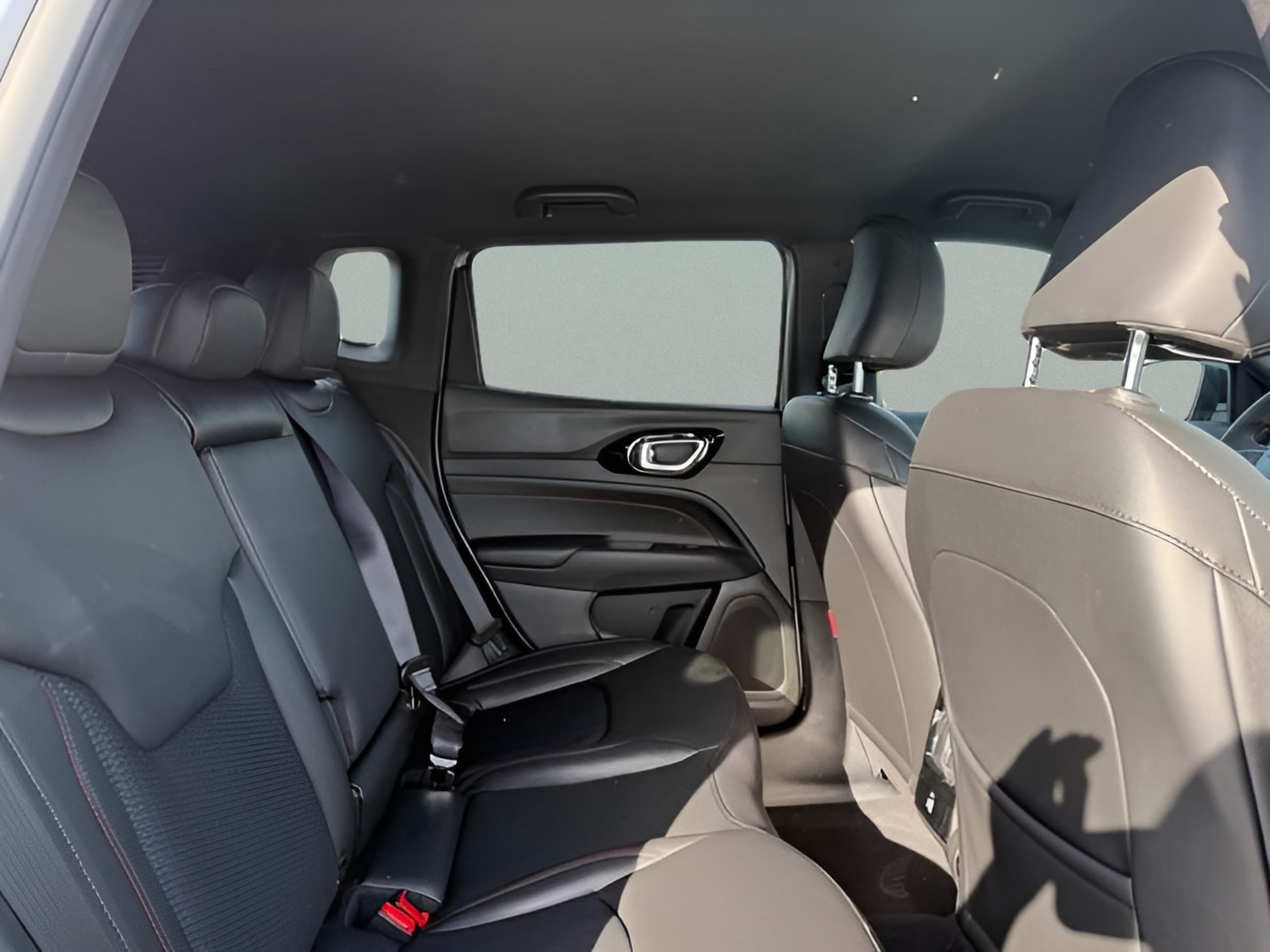 2026 Jeep Compass Trailhawk - Photo 8
