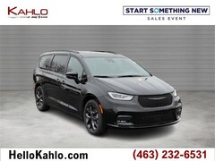 2026 Chrysler Pacifica Limited Passenger Van