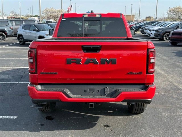 2025 Ram 1500 Big Horn photo 4
