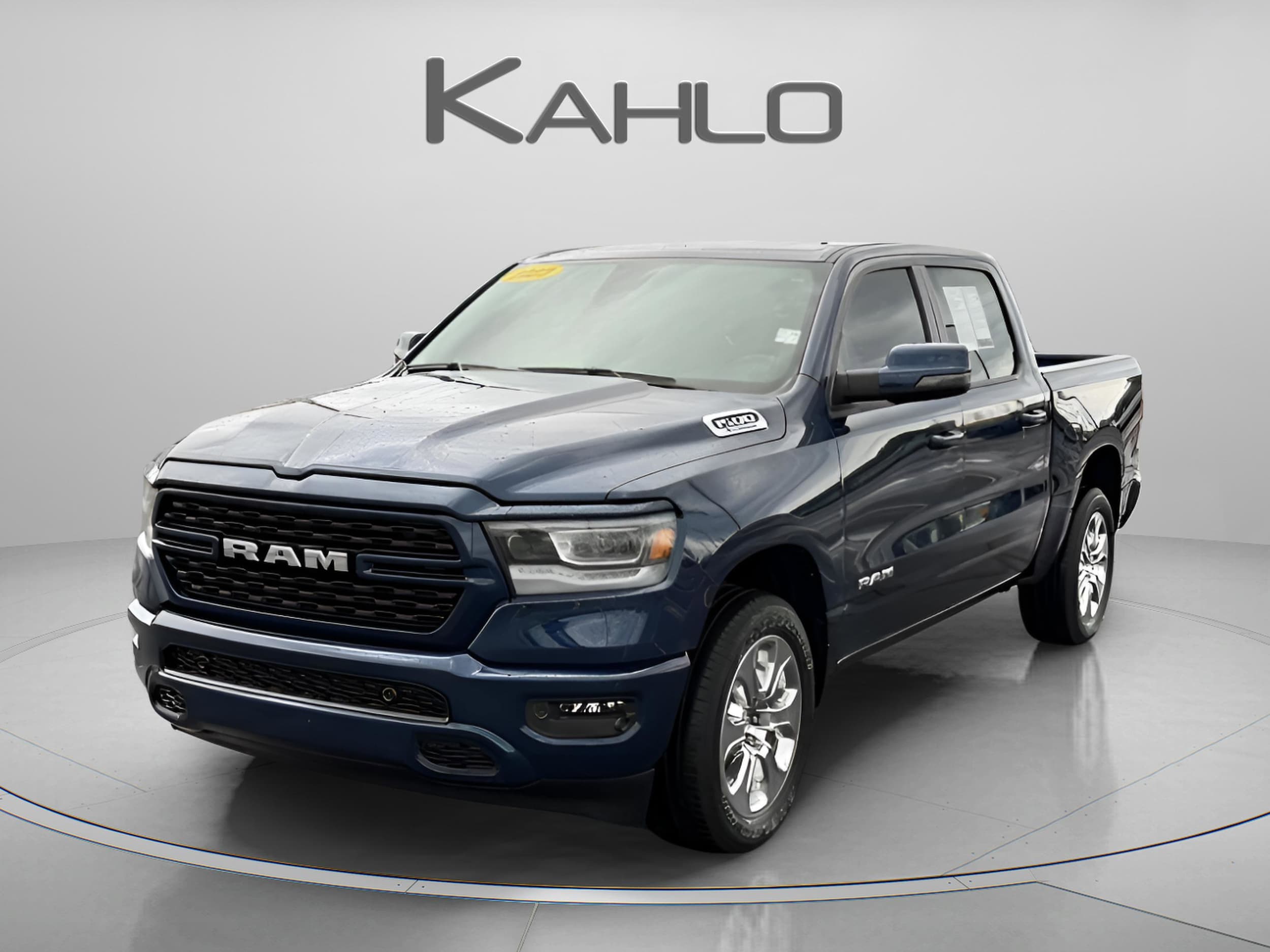 2023 RAM 1500 Big Horn/Lone Star 4x4 Crew Cab 5'7's photo