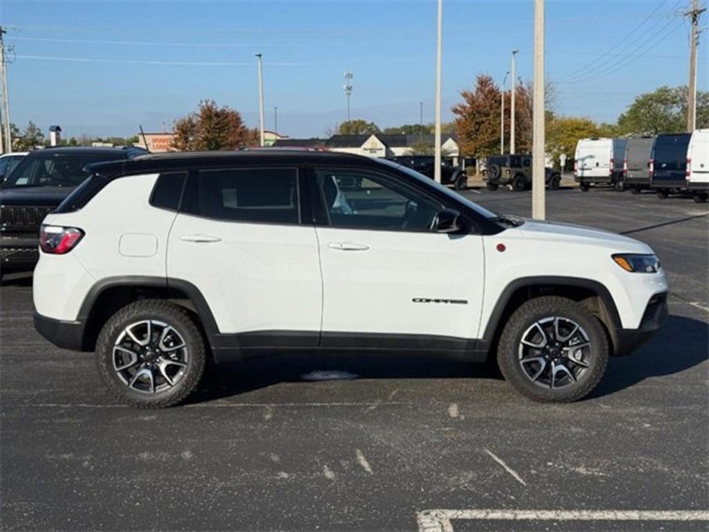New 2026 Jeep Compass Trailhawk Sport Utility