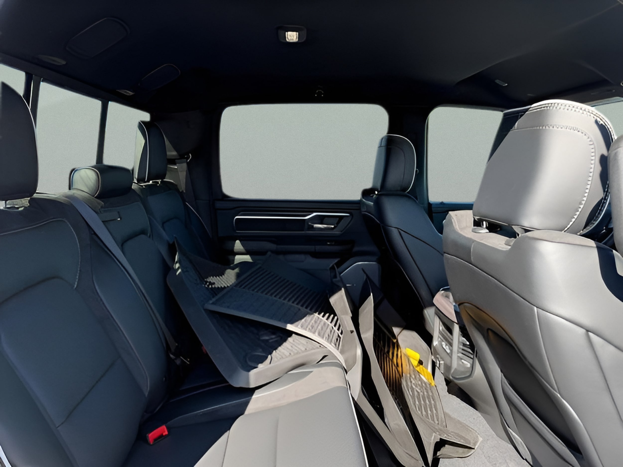 2026 RAM 1500 Laramie - Photo 7