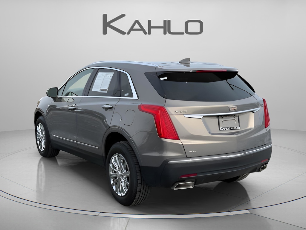 Used 2017 Cadillac XT5 Luxury AWD SUV