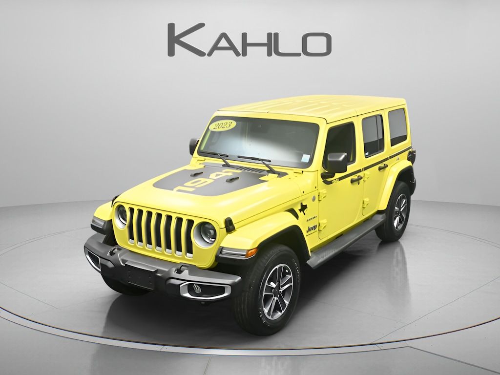 Used 2023 Jeep Wrangler Sahara SUV