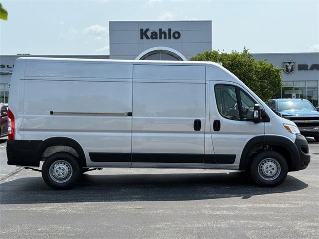 2025 Ram ProMaster 2500 Cargo Van photo 2