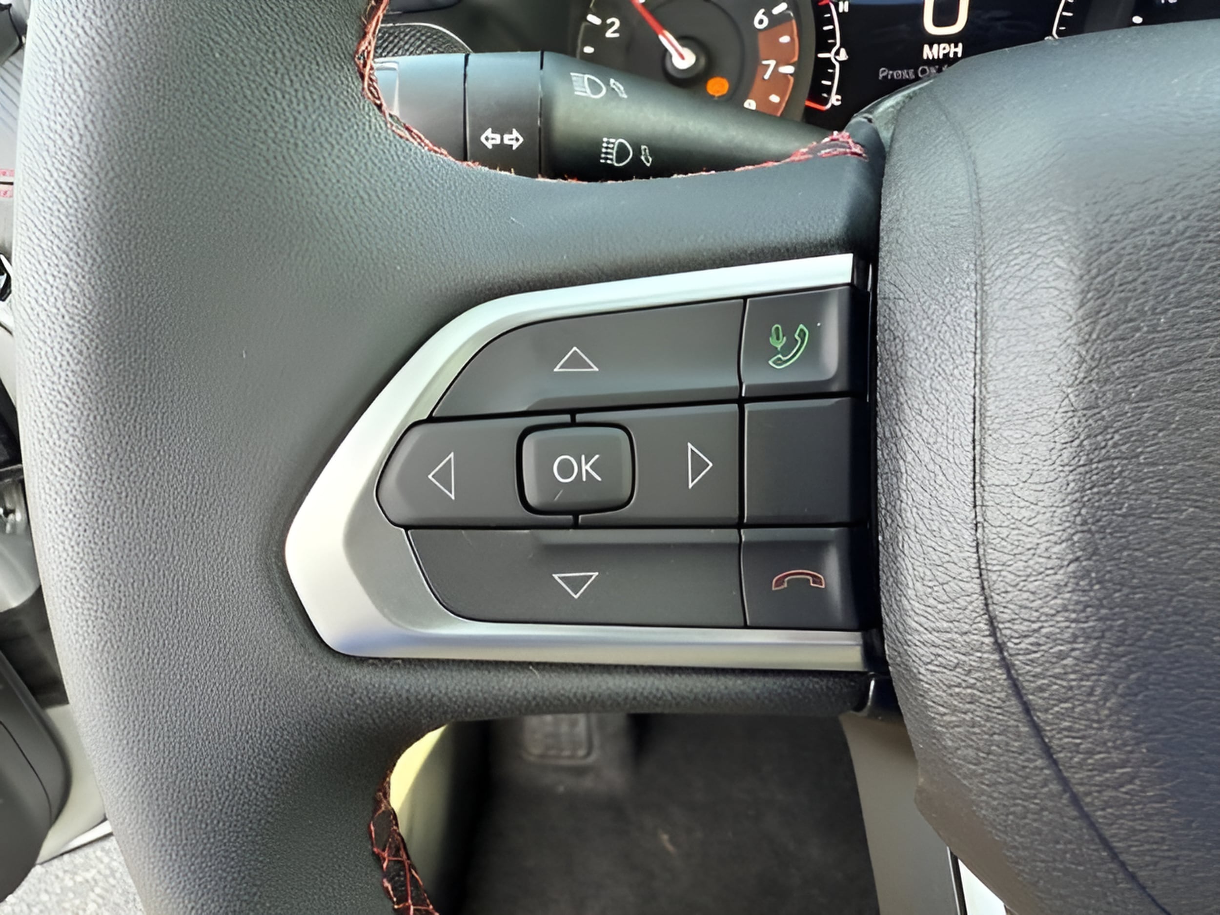 2026 Jeep Compass Trailhawk - Photo 17