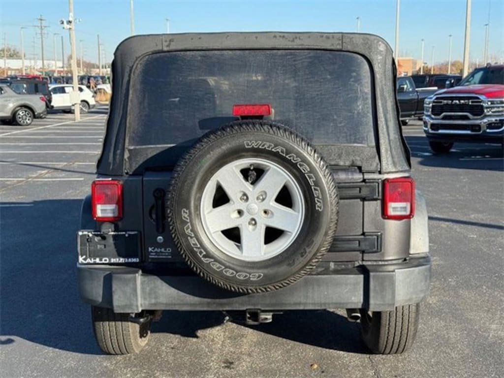 Used 2018 Jeep Wrangler JK Unlimited Sport S SUV