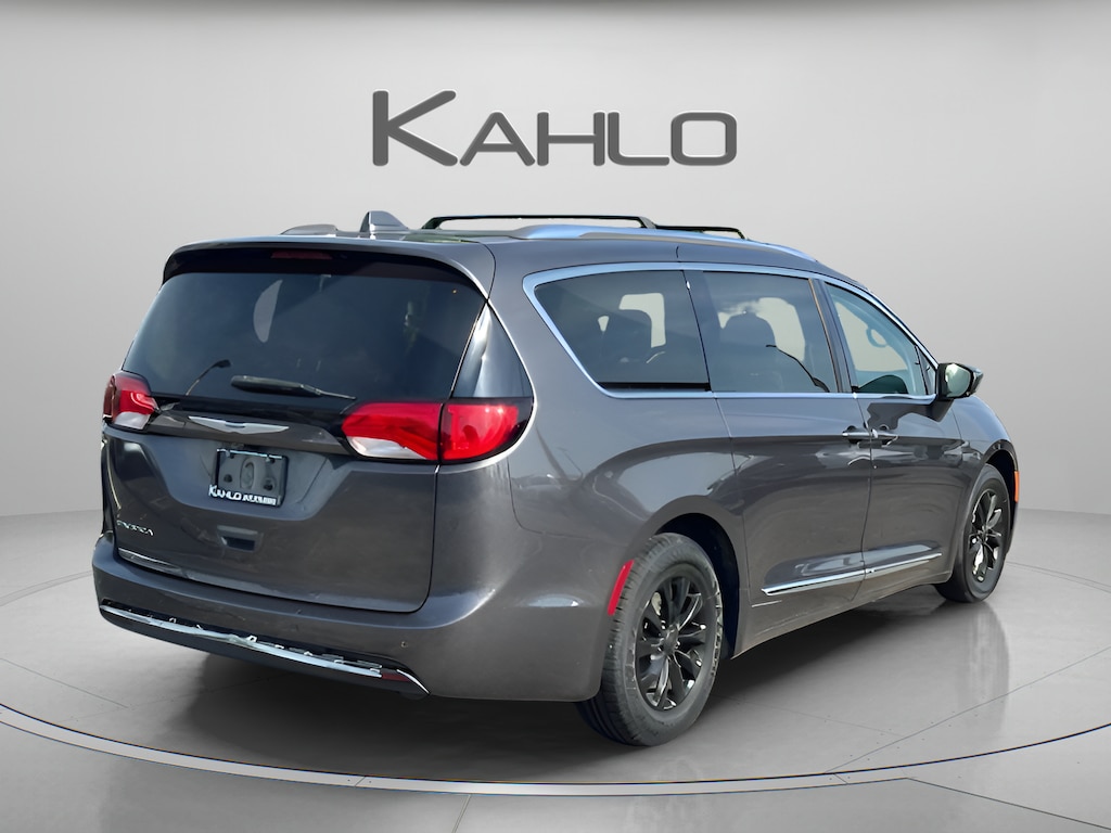 Used 2018 Chrysler Pacifica Touring L Plus Van