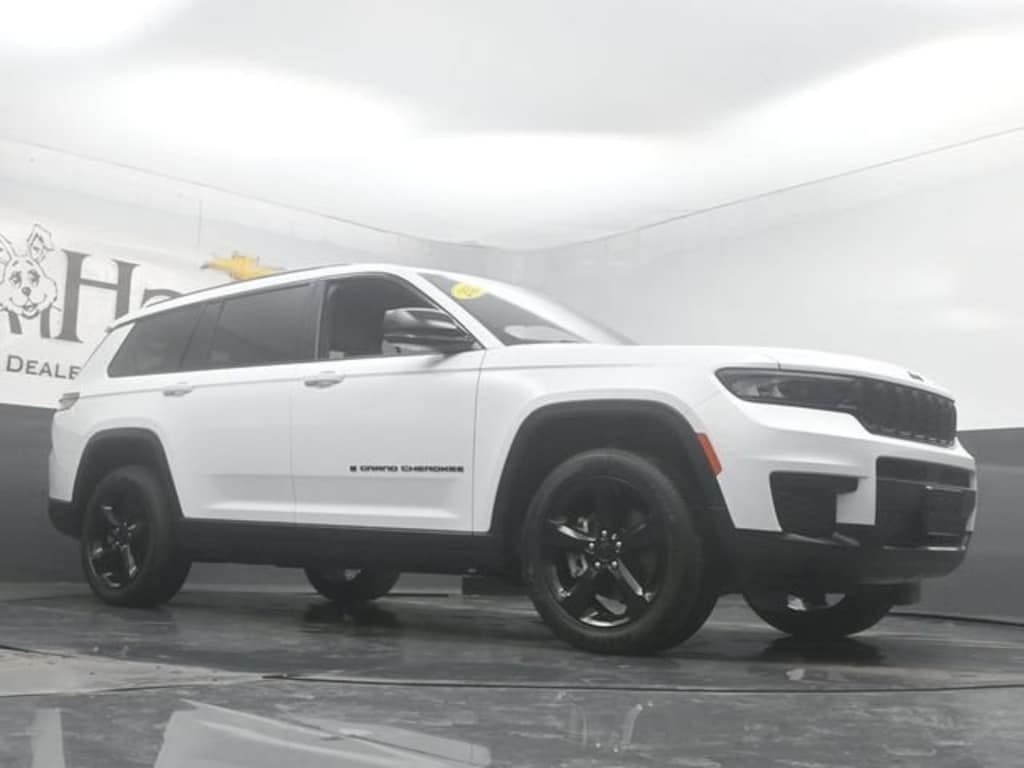Used 2023 Jeep Grand Cherokee L Altitude SUV