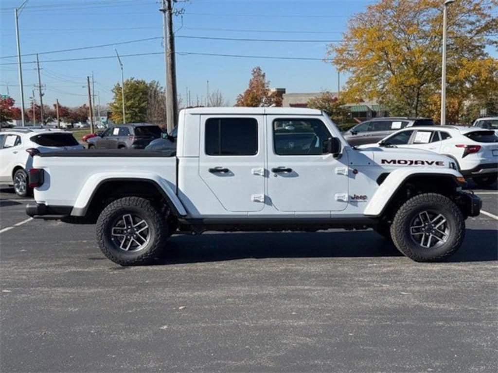 New 2026 Jeep Gladiator Mojave X Pickup
