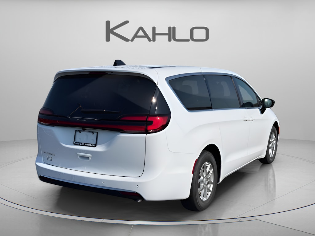 New 2027 Chrysler Pacifica Select Passenger Van