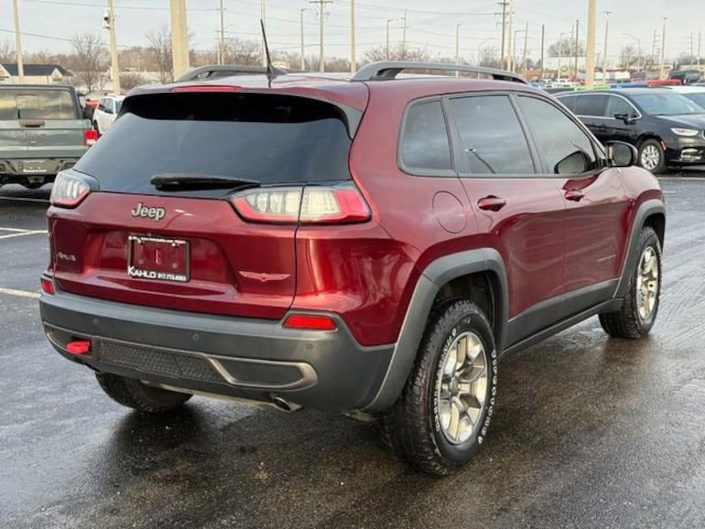 Used 2019 Jeep Cherokee Trailhawk SUV