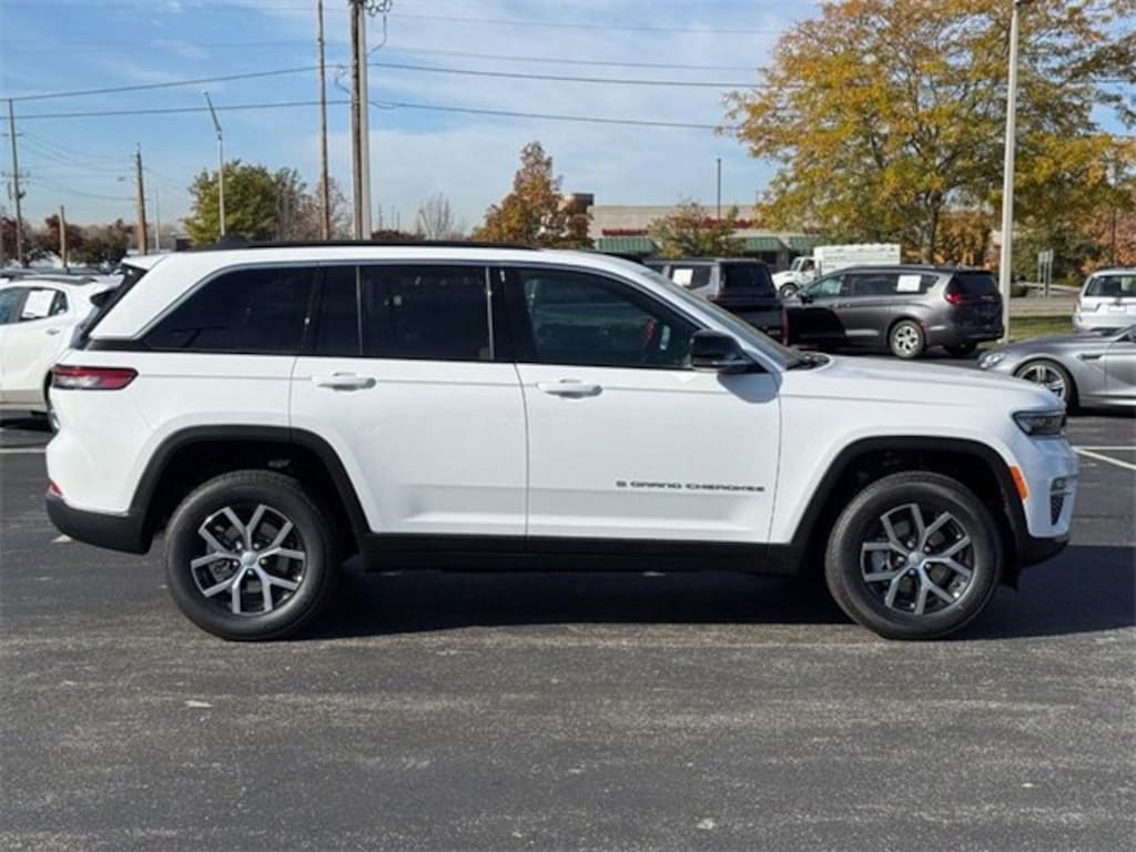 New 2025 Jeep Grand Cherokee Limited Sport Utility