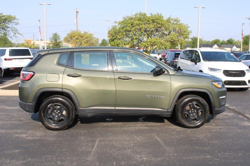 Used 2018 Jeep Compass Sport with VIN 3C4NJCAB5JT137962 for sale in Noblesville, IN