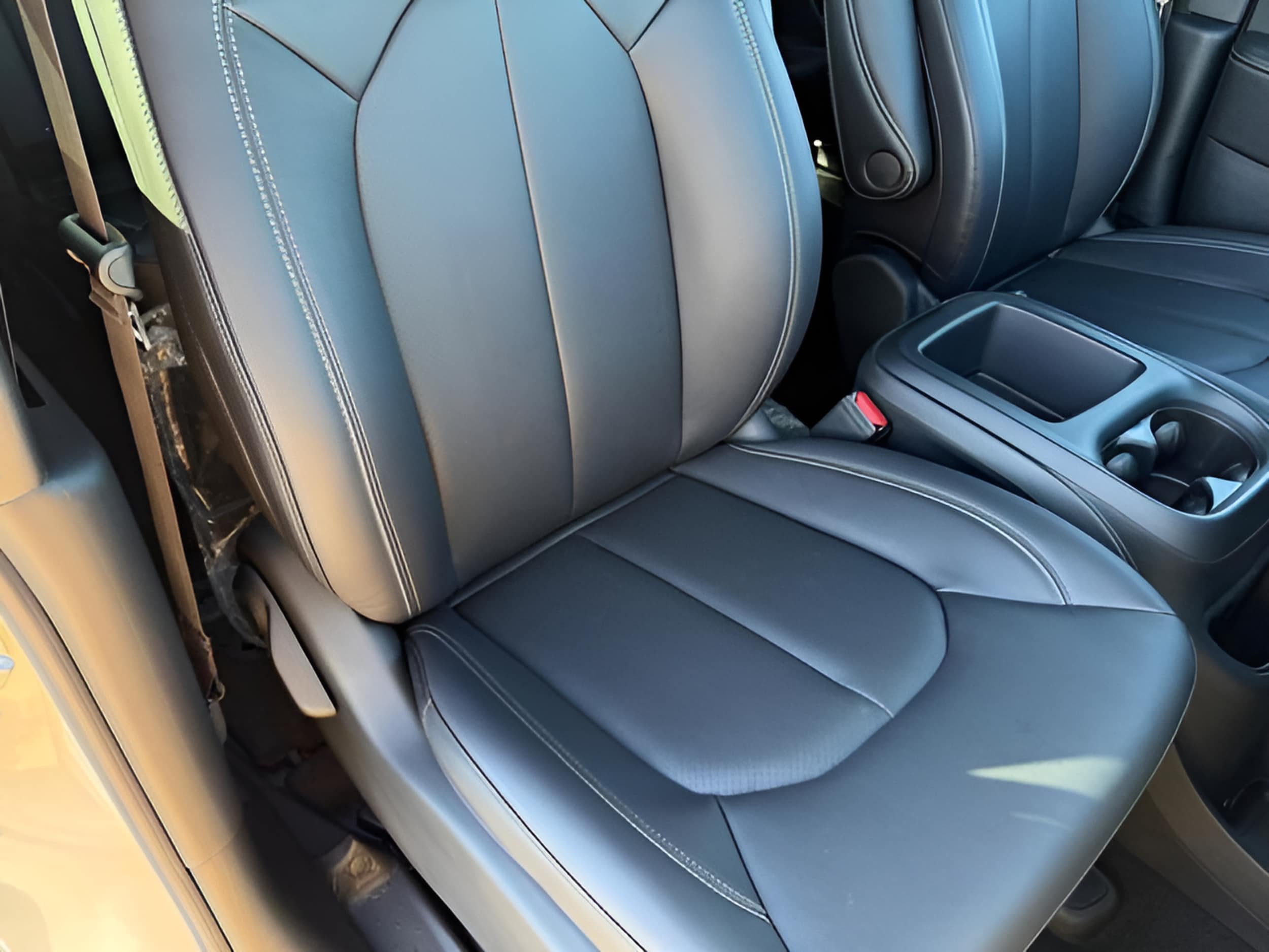 2026 Chrysler Pacifica Select - Photo 14