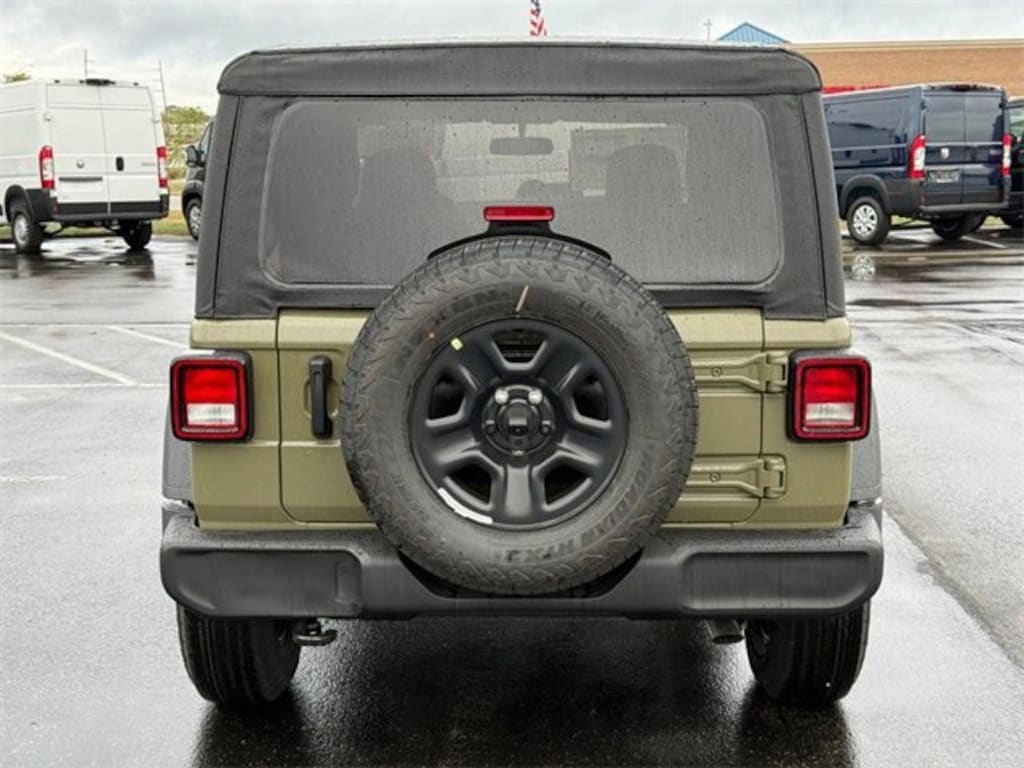 New 2026 Jeep Wrangler Sport Sport Utility