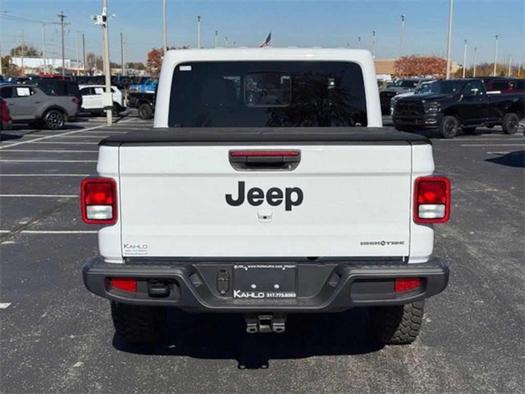 New 2025 Jeep Gladiator High Tide Pickup