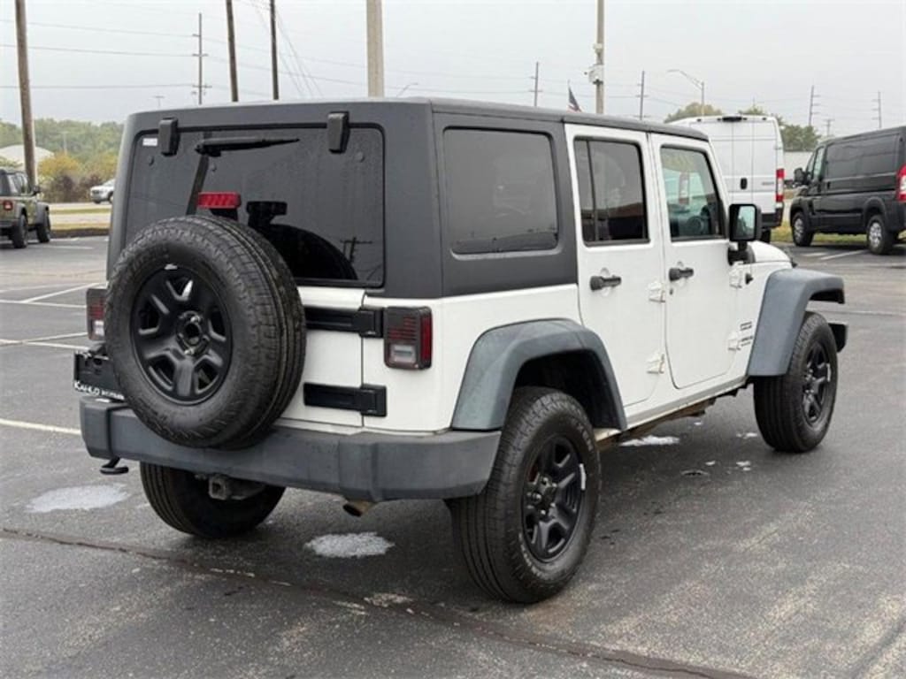 Used 2014 Jeep Wrangler Unlimited Sport SUV