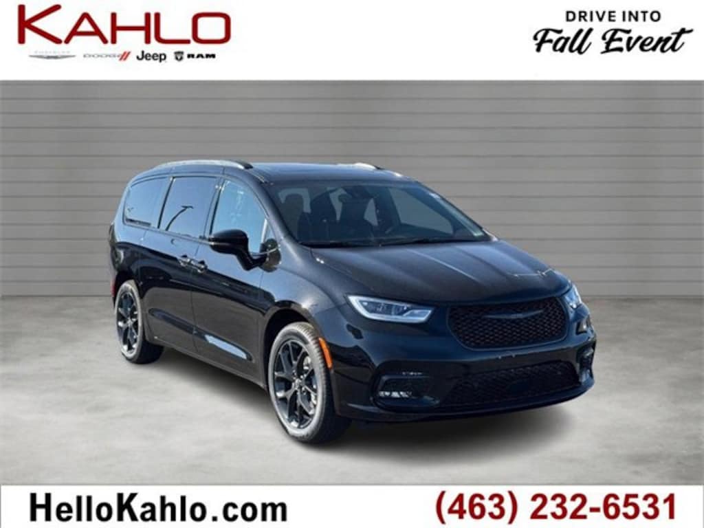 New 2026 Chrysler Pacifica Limited Passenger Van