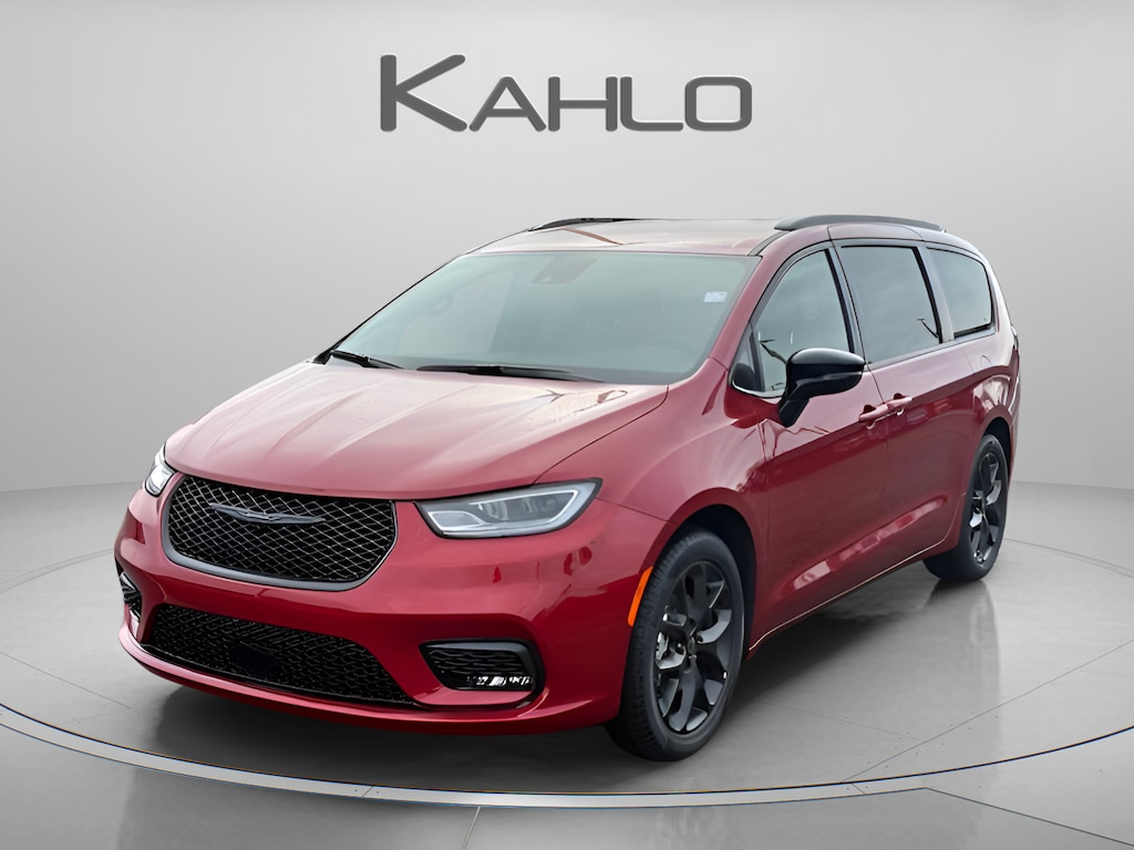New 2026 Chrysler Pacifica Select Passenger Van