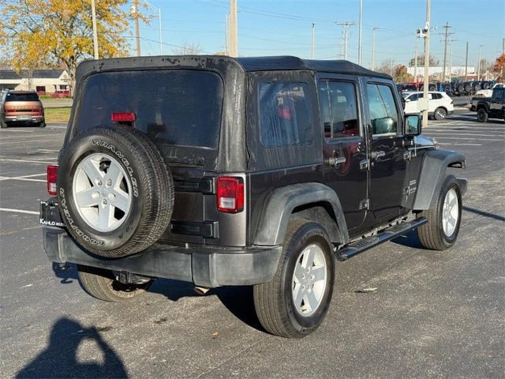 Used 2018 Jeep Wrangler JK Unlimited Sport S SUV