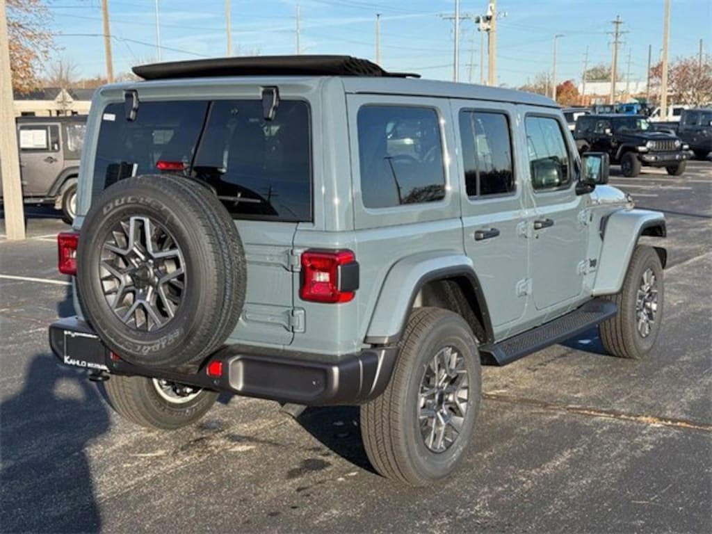New 2026 Jeep Wrangler Sahara Sport Utility