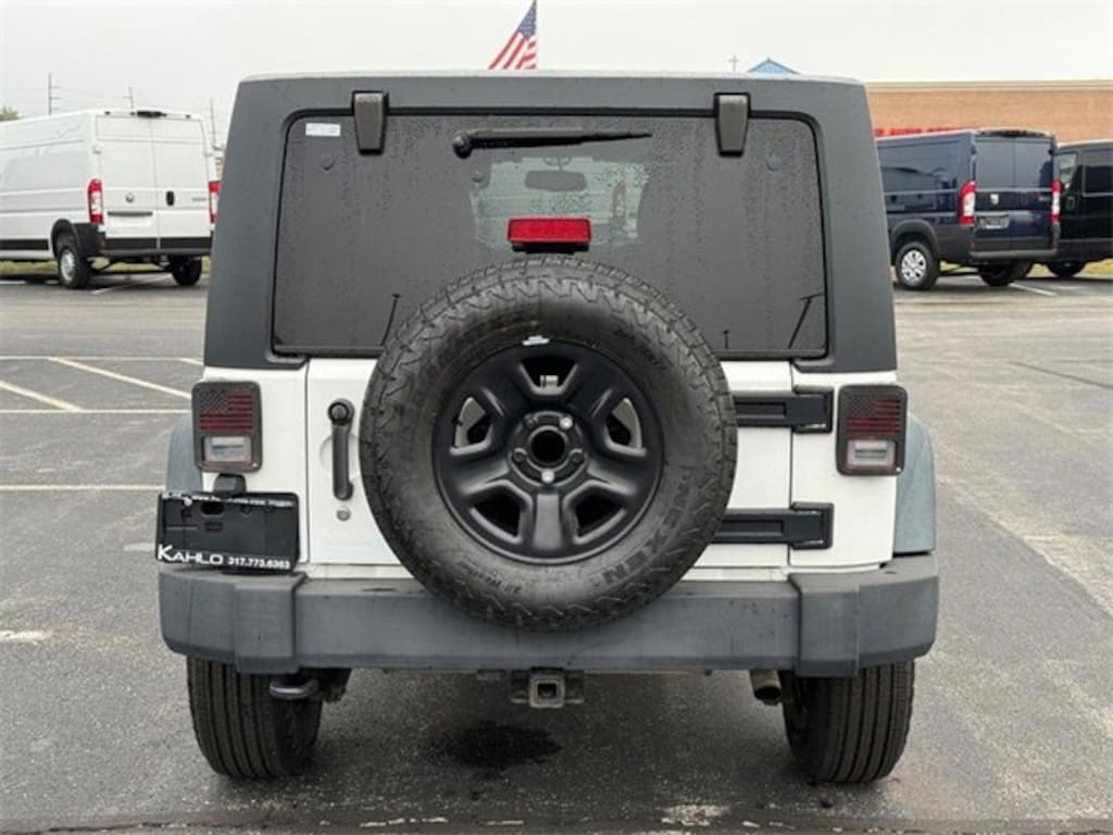 Used 2014 Jeep Wrangler Unlimited Sport SUV