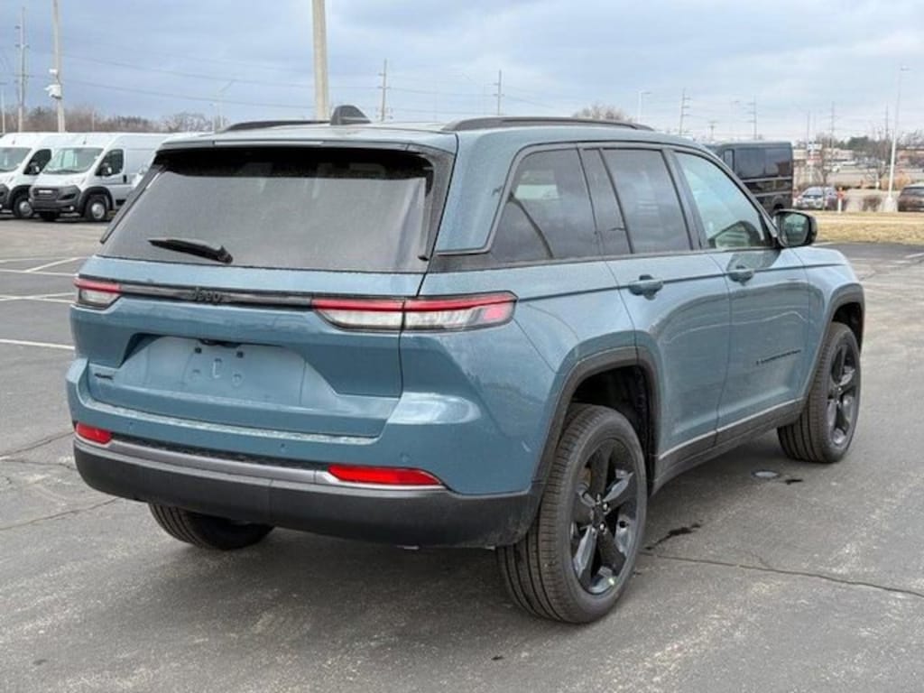 New 2026 Jeep Grand Cherokee Limited Sport Utility