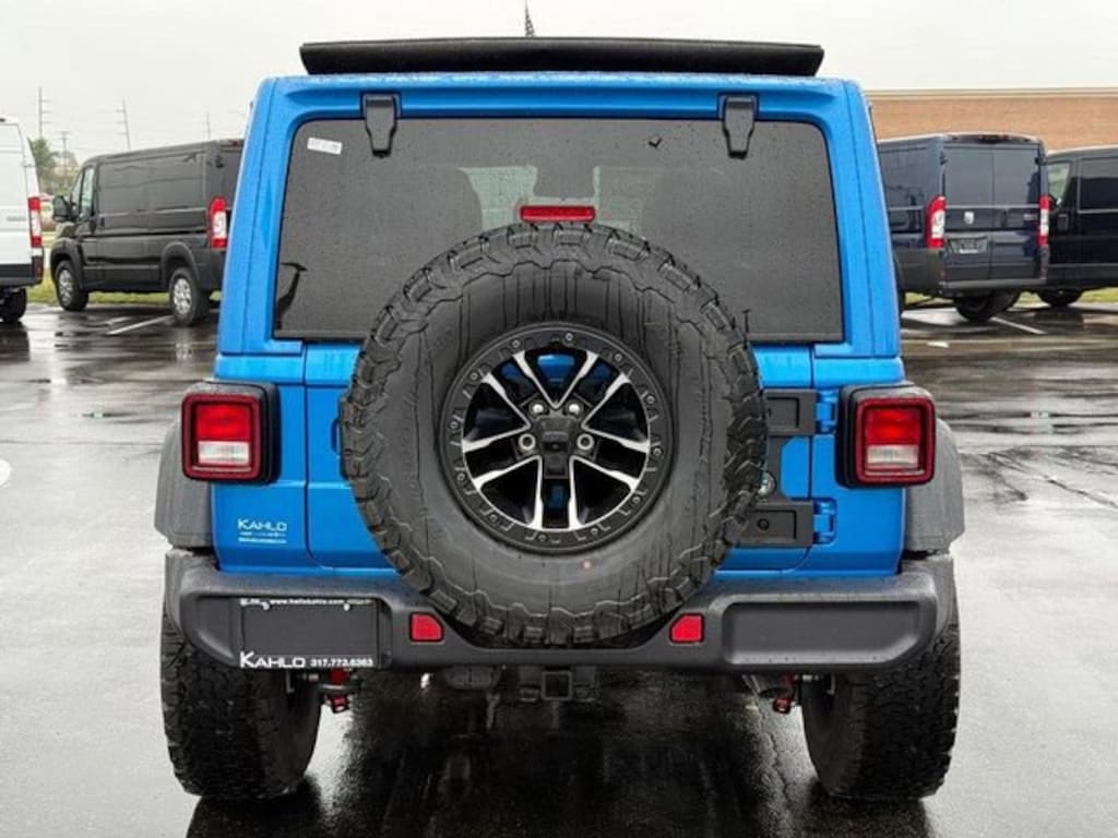 New 2025 Jeep Wrangler Willys Sport Utility