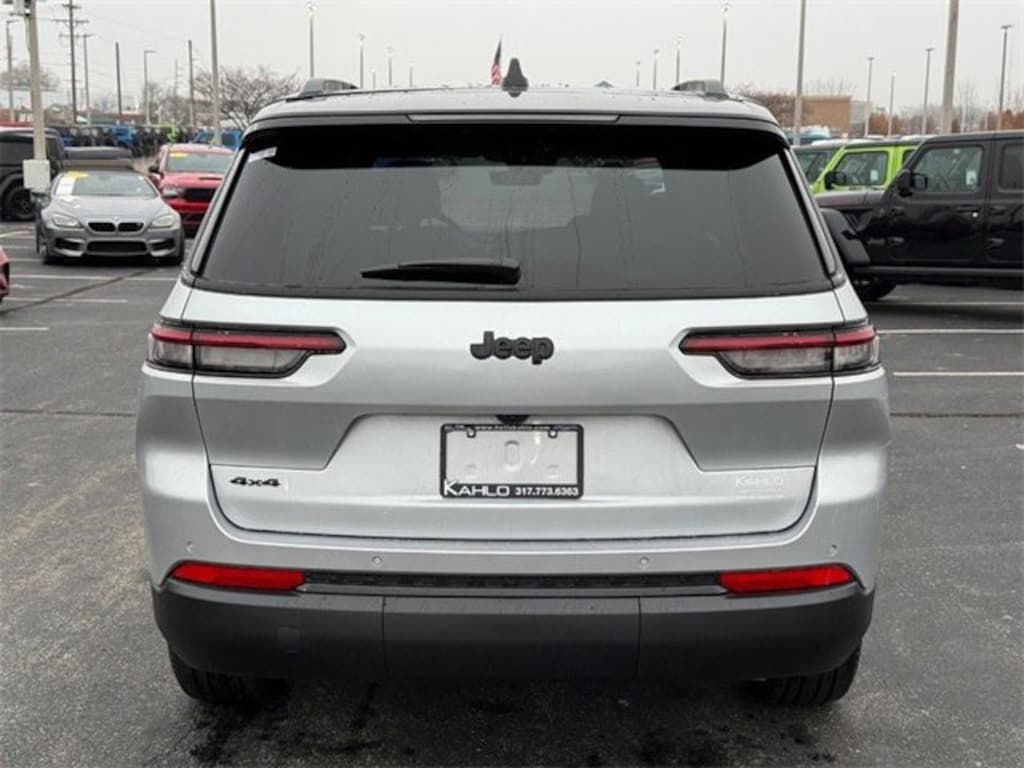 New 2025 Jeep Grand Cherokee L Limited Sport Utility