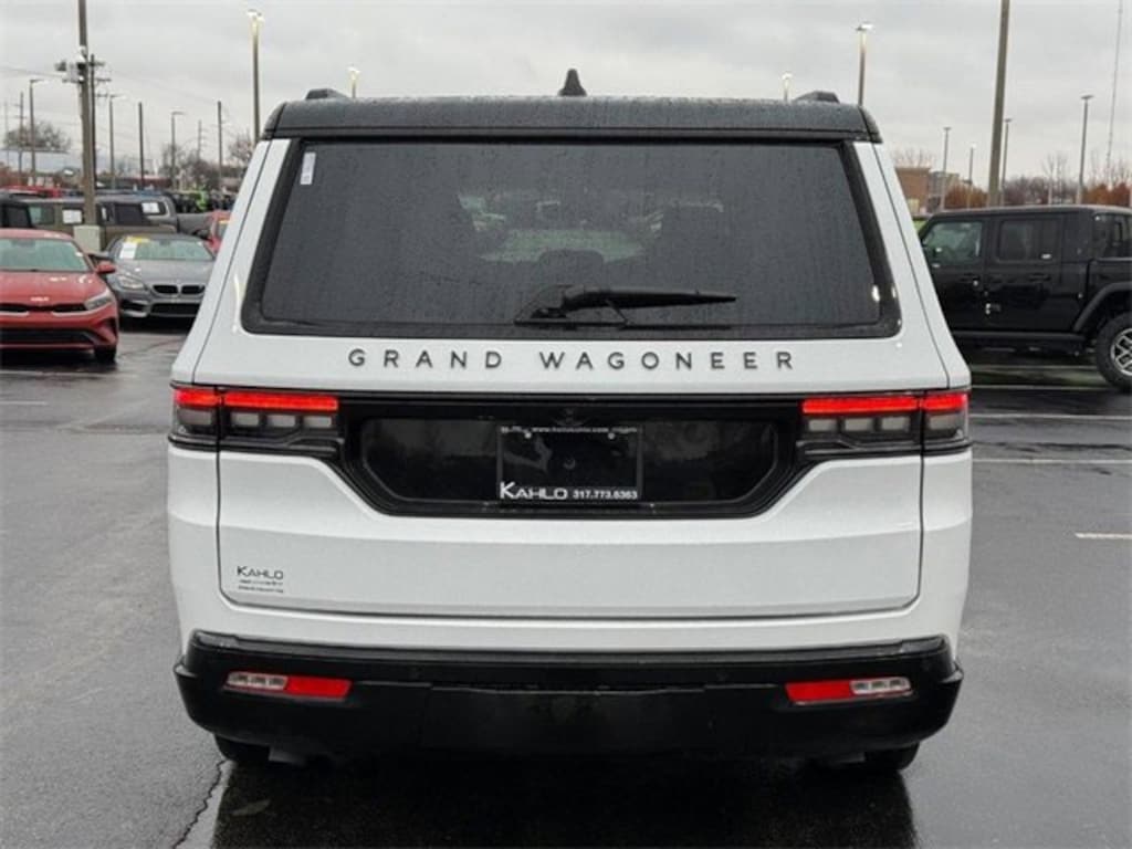 Used 2025 Jeep Grand Wagoneer L Series II Obsidian SUV