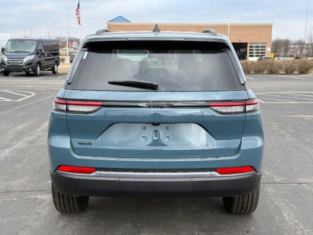 New 2026 Jeep Grand Cherokee Limited Sport Utility