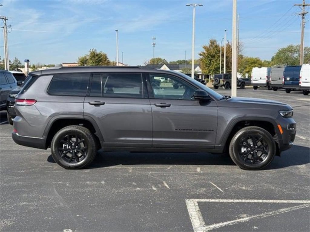 New 2025 Jeep Grand Cherokee L Altitude X Sport Utility