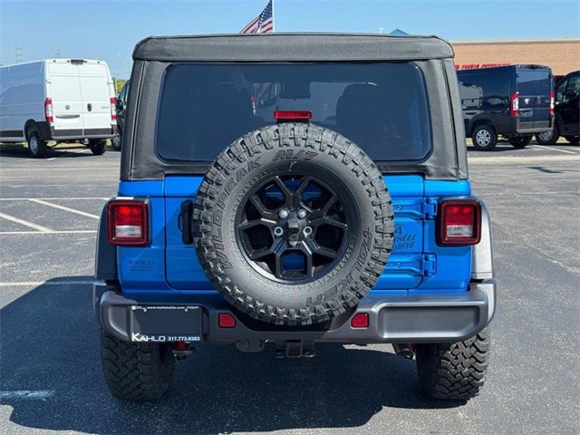 2025 Jeep Wrangler Willys photo 4
