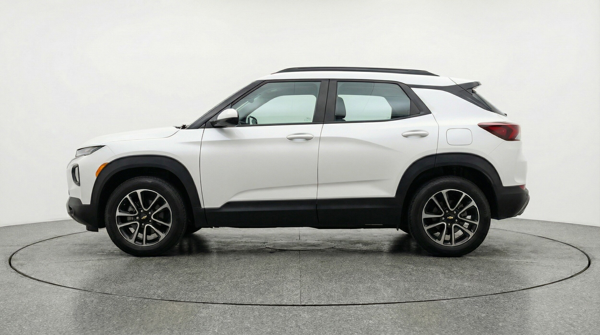 Thumbnail: 2025 Chevrolet TrailBlazer - 5