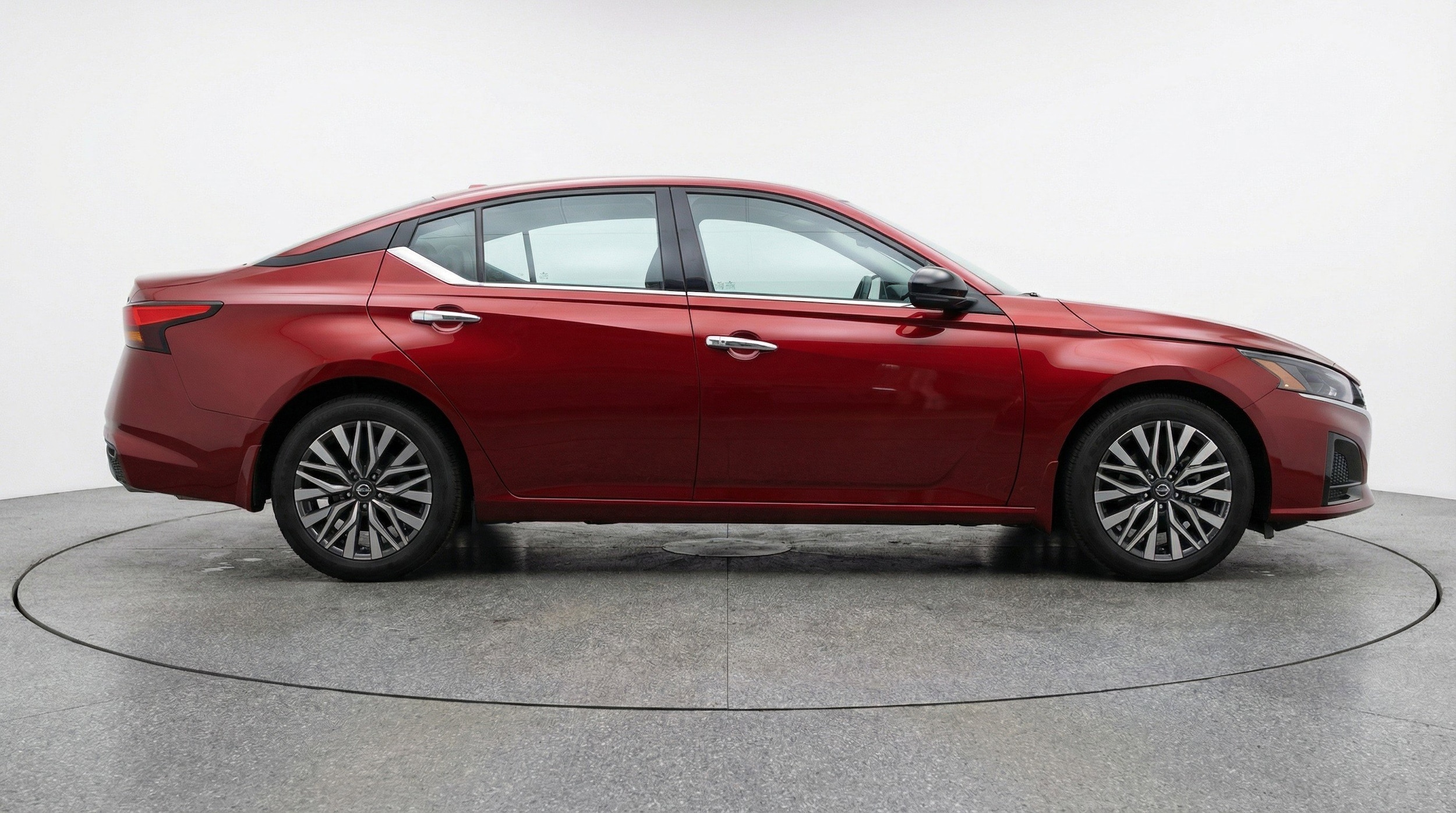 Thumbnail: 2025 Nissan Altima - 11