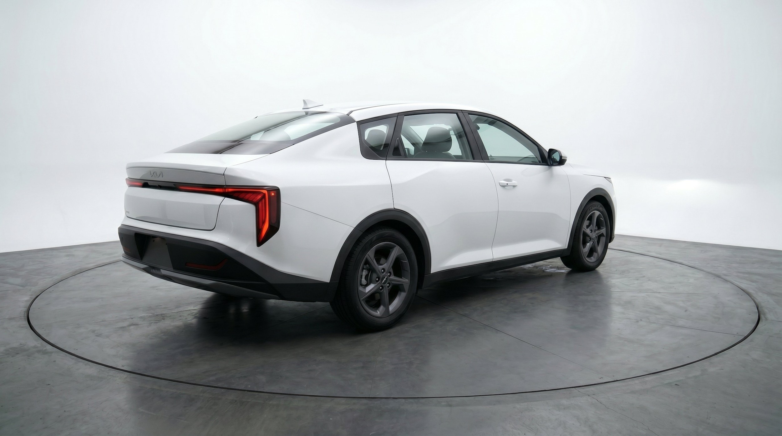 Thumbnail: 2025 Kia K4 - 9
