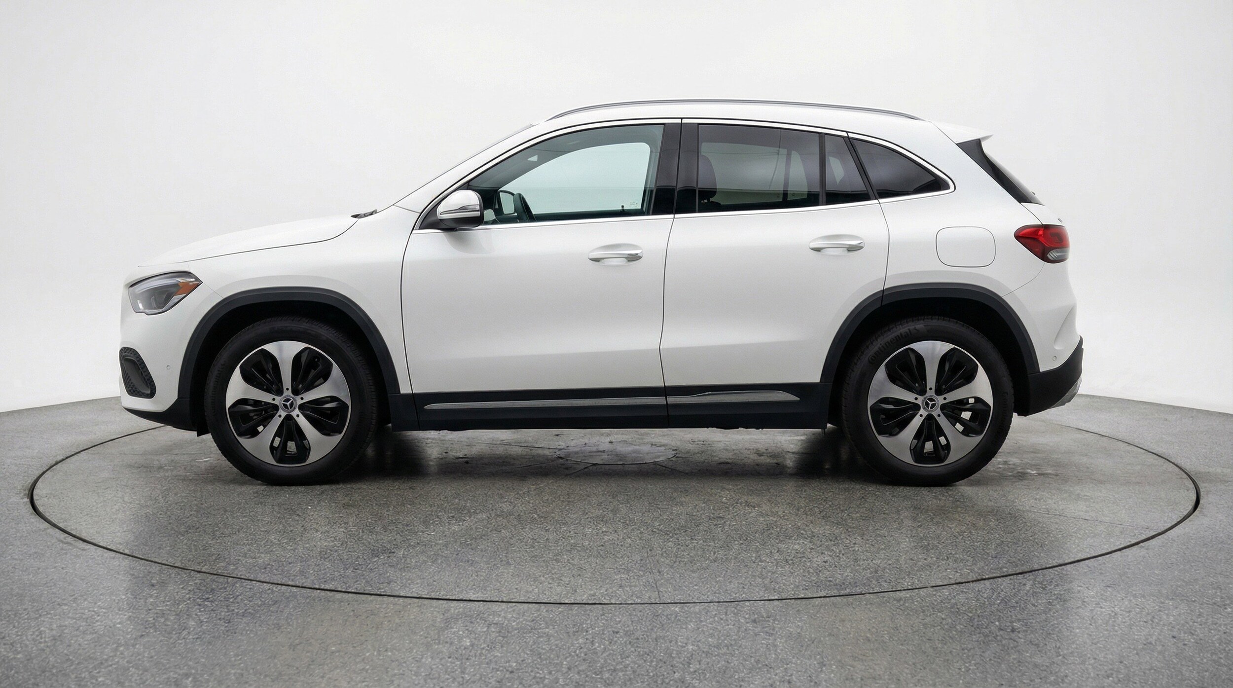 Thumbnail: 2025 Mercedes-Benz GLA - 5