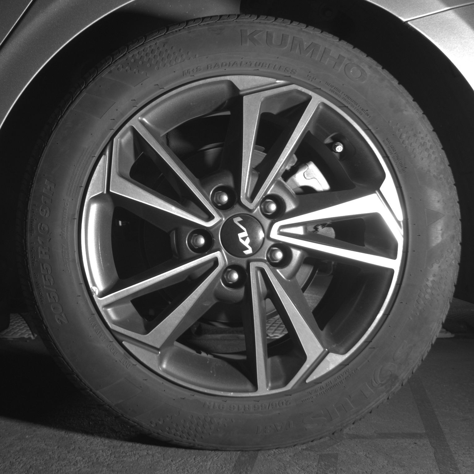 Thumbnail: 2024 Kia Forte - 16