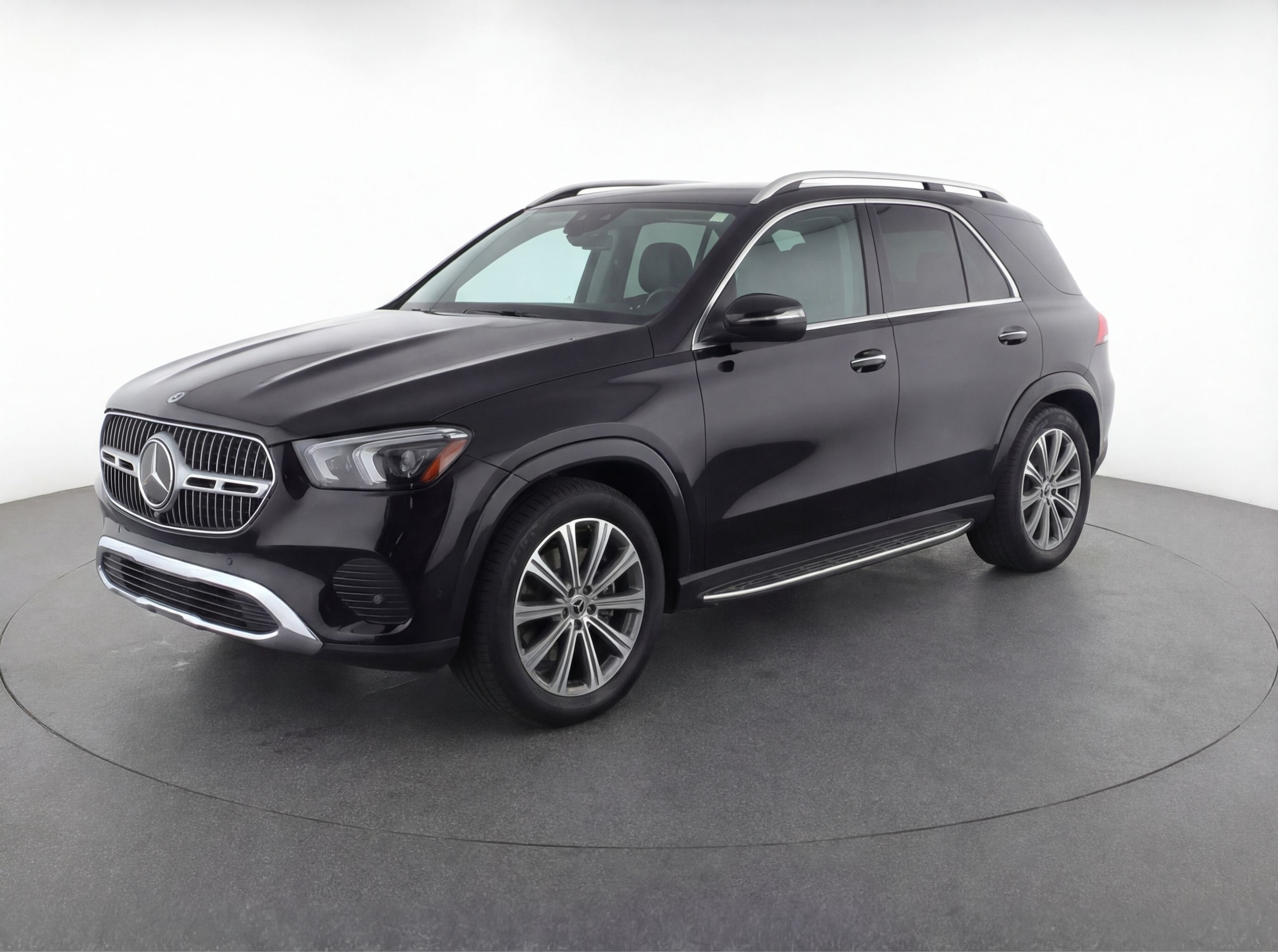 Thumbnail: 2024 Mercedes-Benz GLC - 3