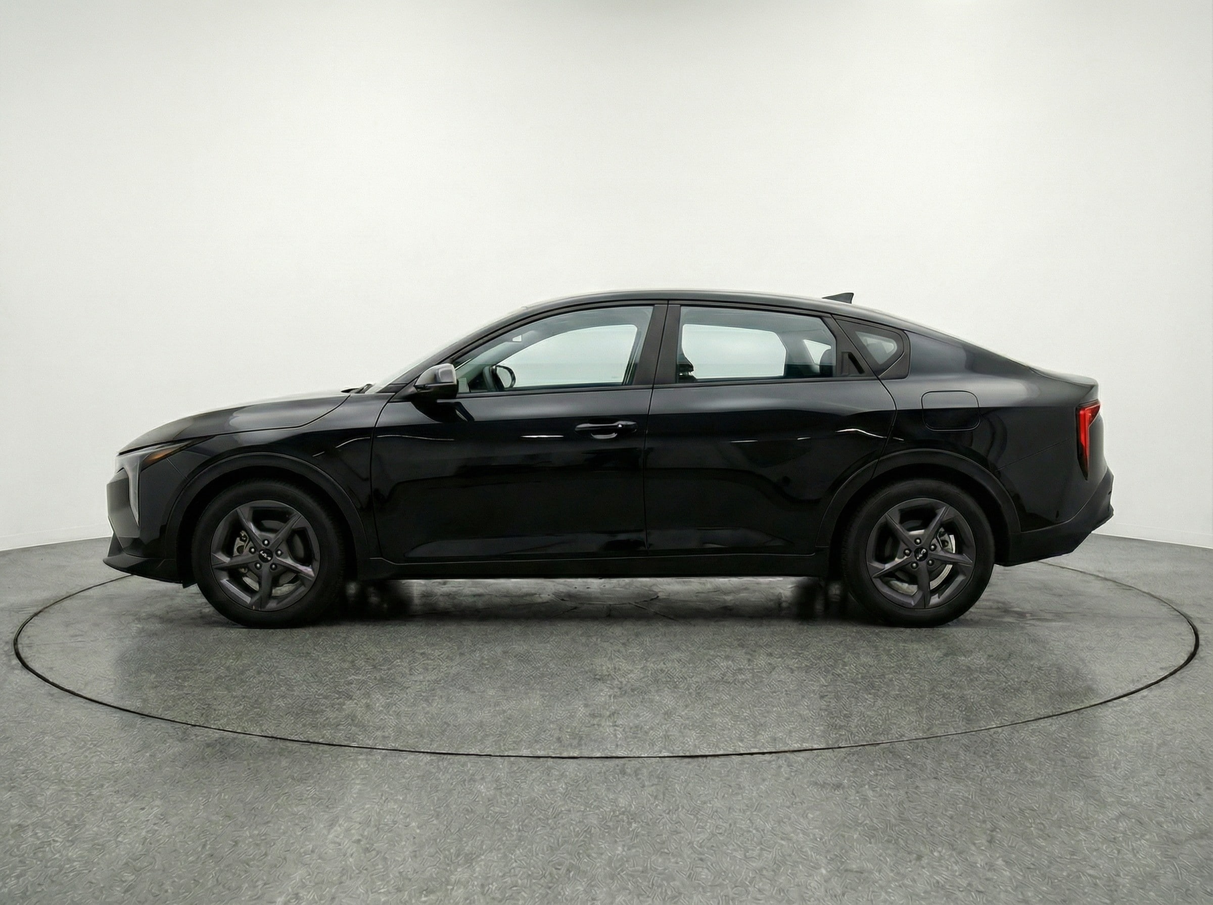 Thumbnail: 2025 Kia K4 - 4