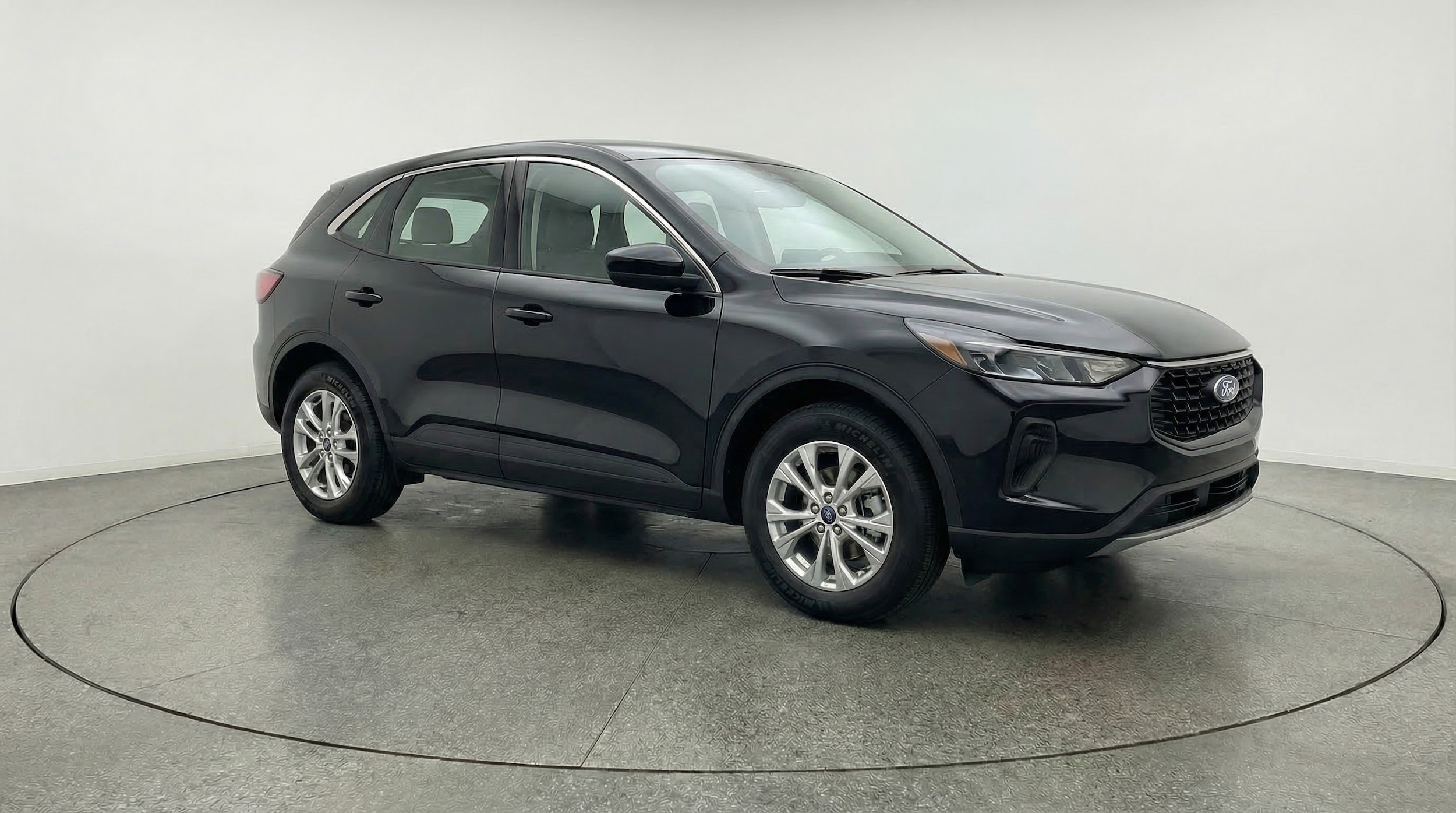 Thumbnail: 2024 Ford Escape - 1