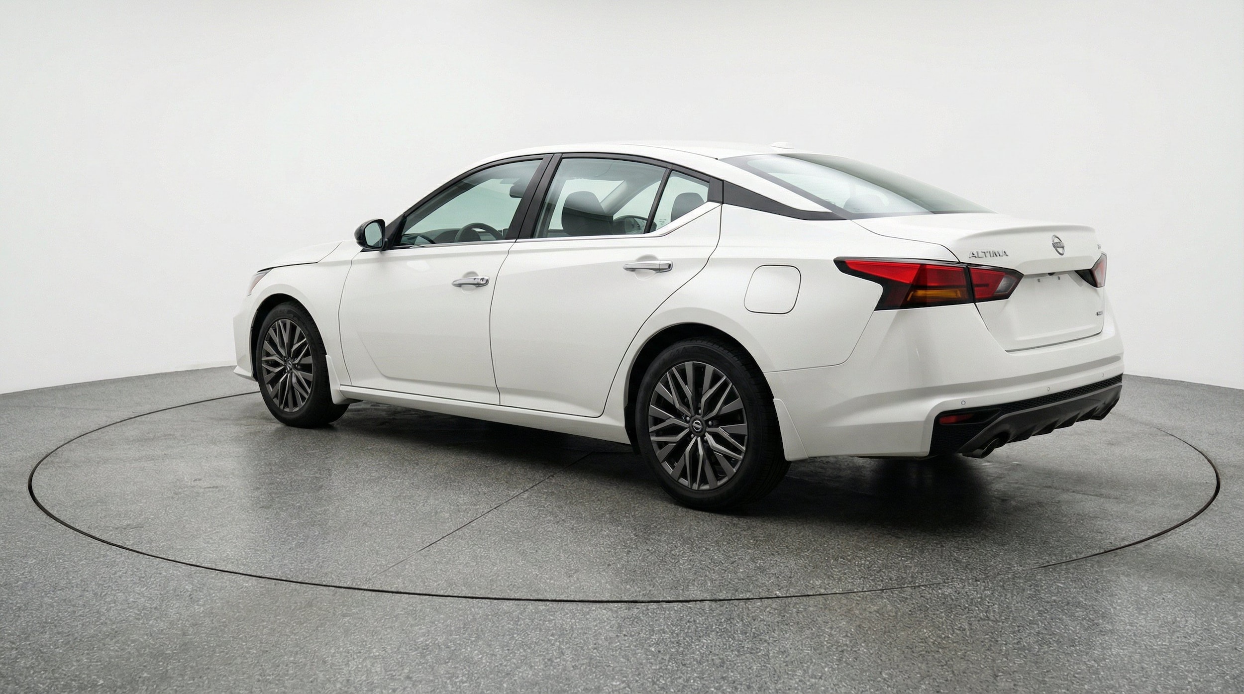 Thumbnail: 2025 Nissan Altima - 6
